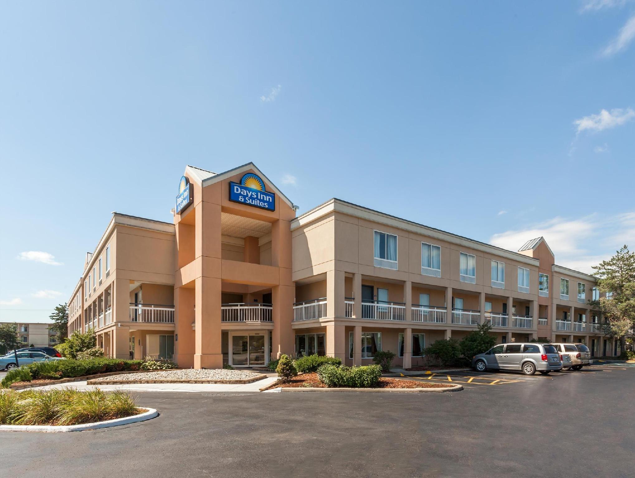 Days Inn & Suites By Wyndham Warren Luaran gambar