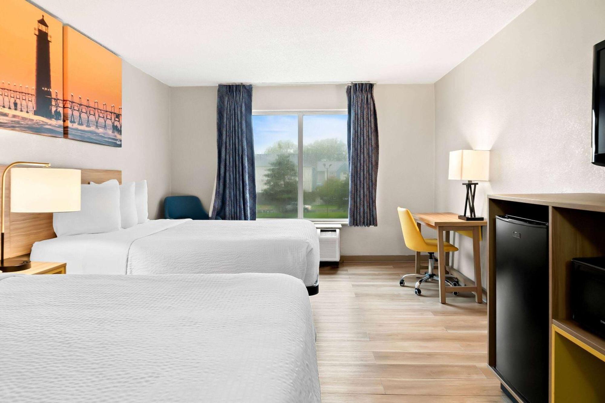 Days Inn & Suites By Wyndham Warren Luaran gambar
