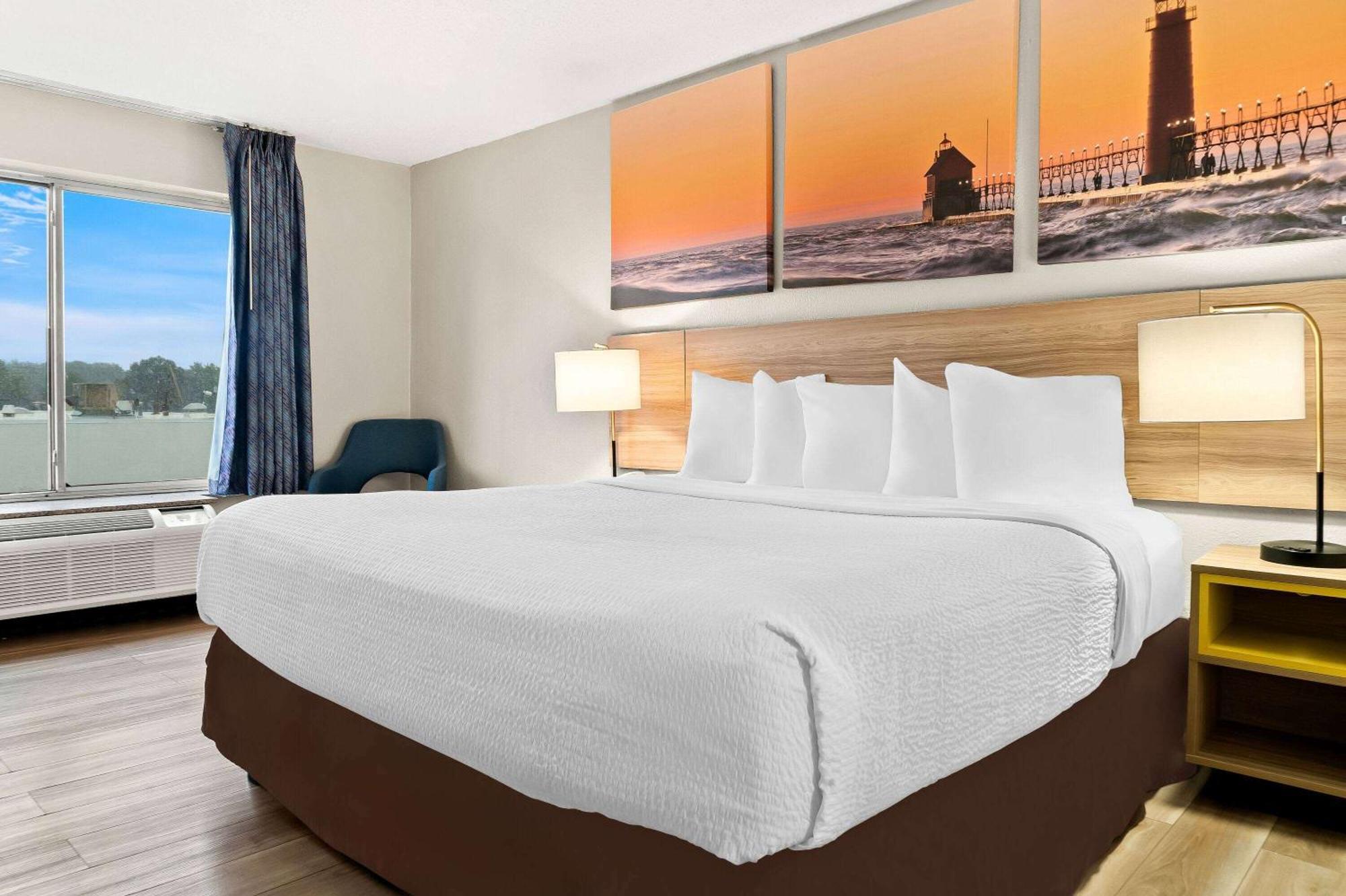 Days Inn & Suites By Wyndham Warren Luaran gambar